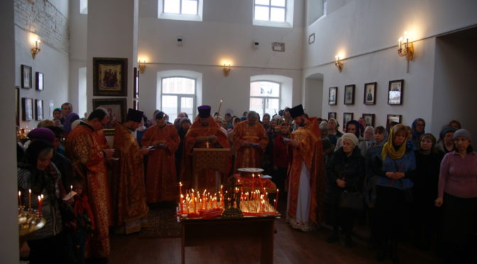 Богослужение в день Радоницы