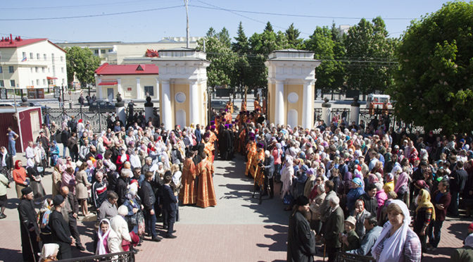 Клирики и прихожане храма приняли участие в торжествах в День памяти свв. Кирилла и Мефодия