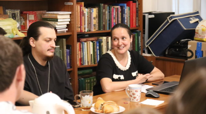 В «Ладье» состоялась беседа о происхождении и развитии славянского языка