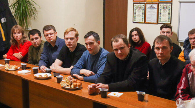В «Ладье» прошла встреча, посвященная русскому монашеству